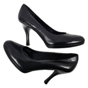 Via Spiga Classic Black Leather Pumps Heels Size 8M